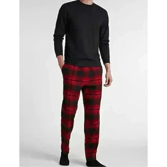 ✨Express Mens Zig Zag Pajama Set✨ - Picture 1 of 8